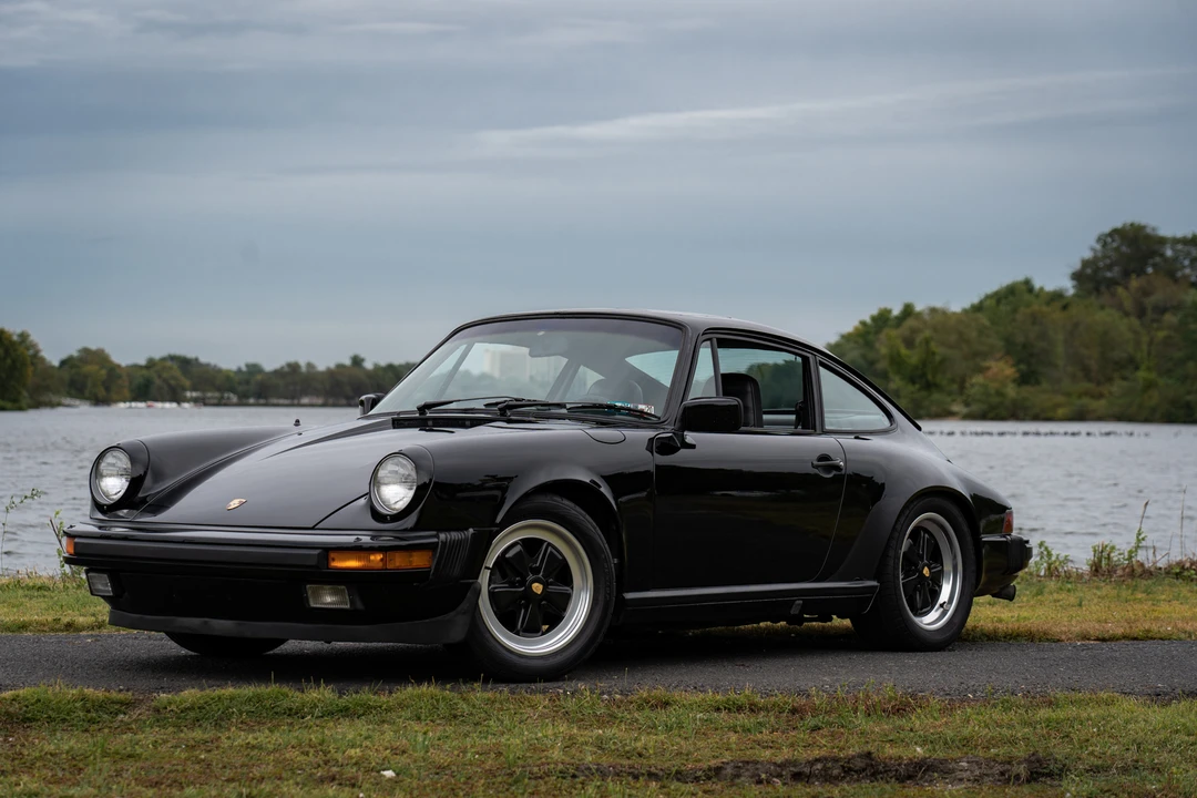 1984 Porsche 911 Carrera 3.2 - Image 13 of 31