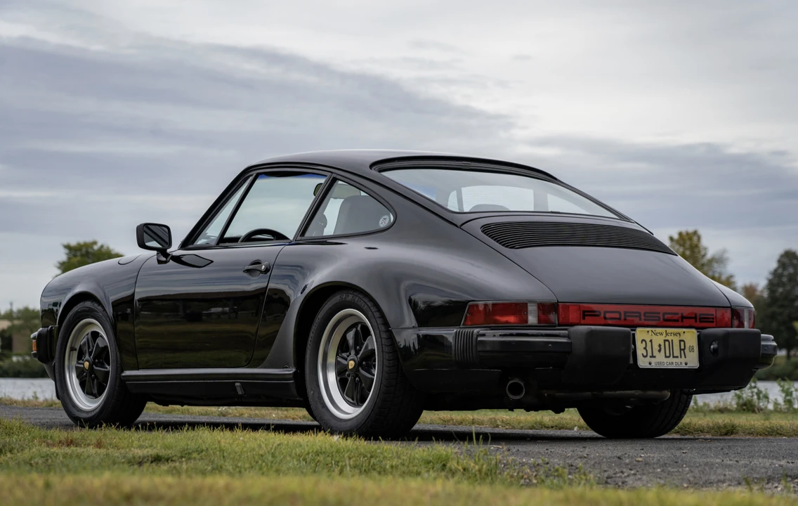1984 Porsche 911 Carrera 3.2 - Image 8 of 31