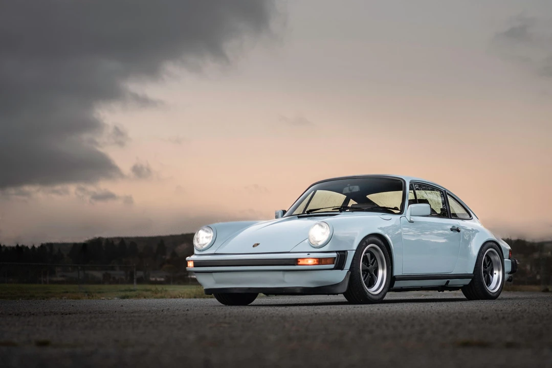 1984 Porsche 911 Carrera 3.2 - Image 6 of 31