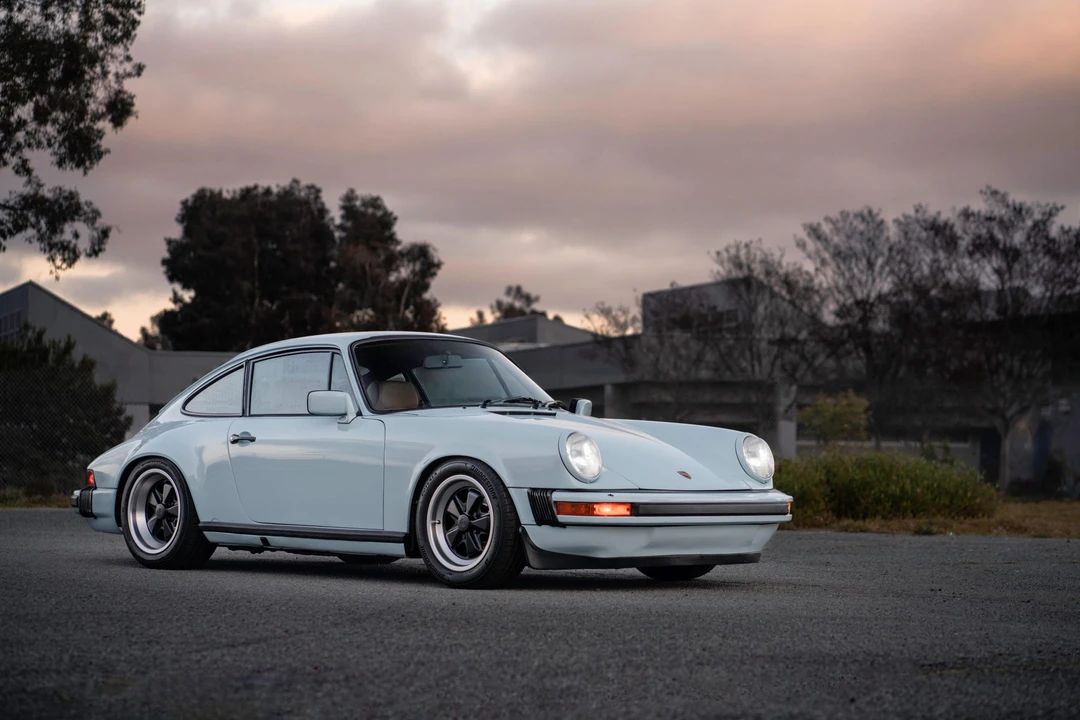 1984 Porsche 911 Carrera 3.2 - Image 3 of 31