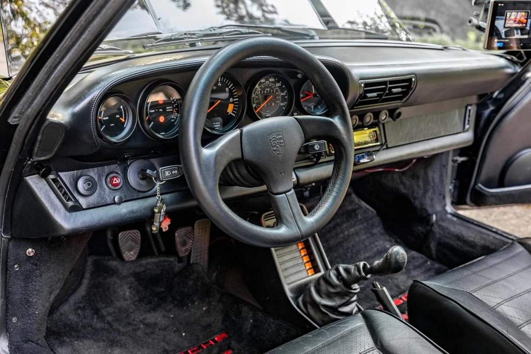 1984 Porsche 911 Carrera 3.2 - Image 20 of 31