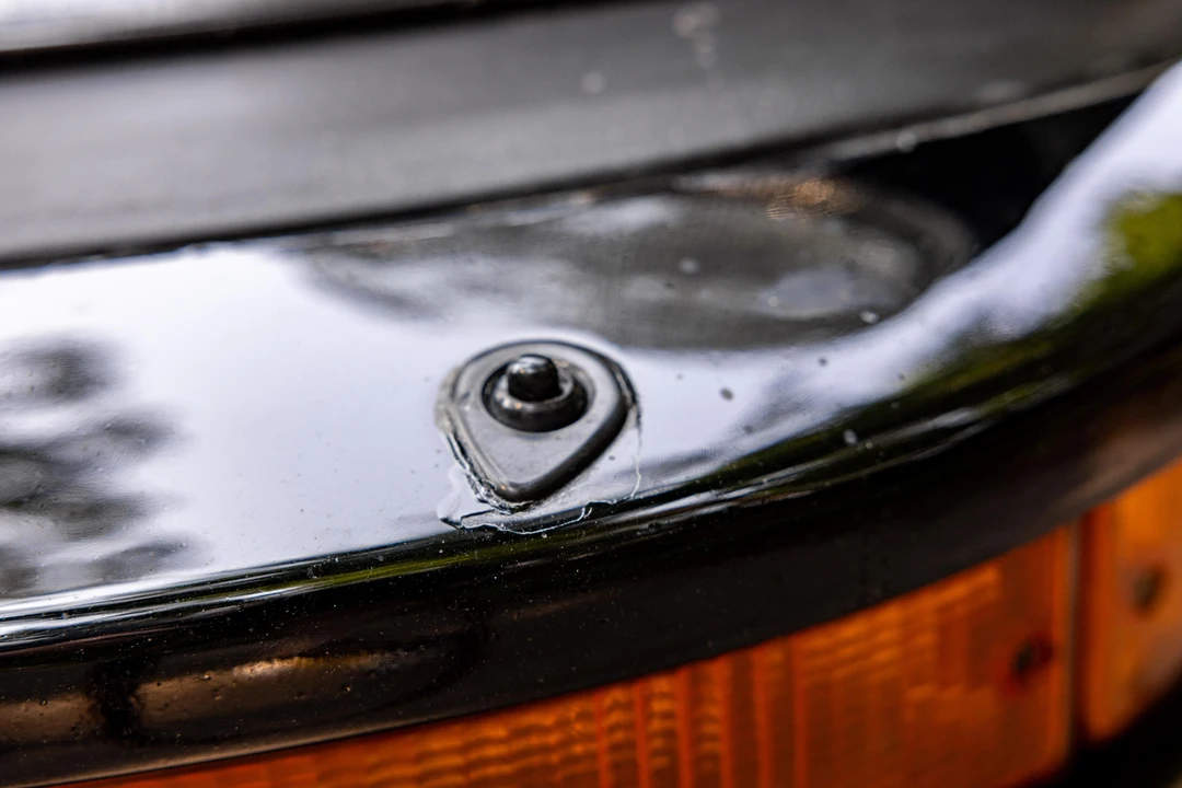 1984 Porsche 911 Carrera 3.2 - Image 10 of 31