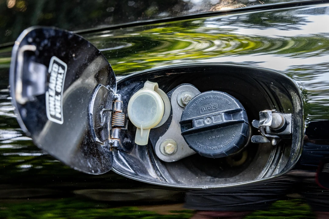 1984 Porsche 911 Carrera 3.2 - Image 12 of 31