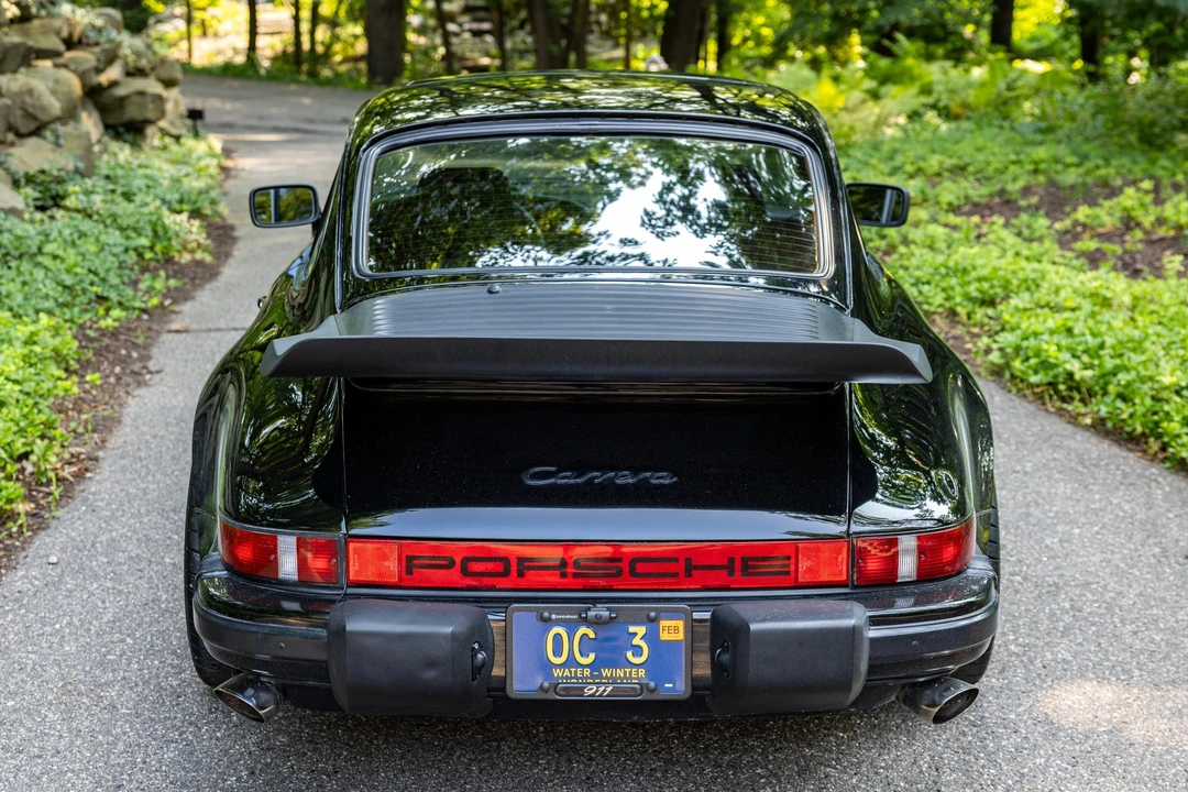 1984 Porsche 911 Carrera 3.2 - Image 5 of 31