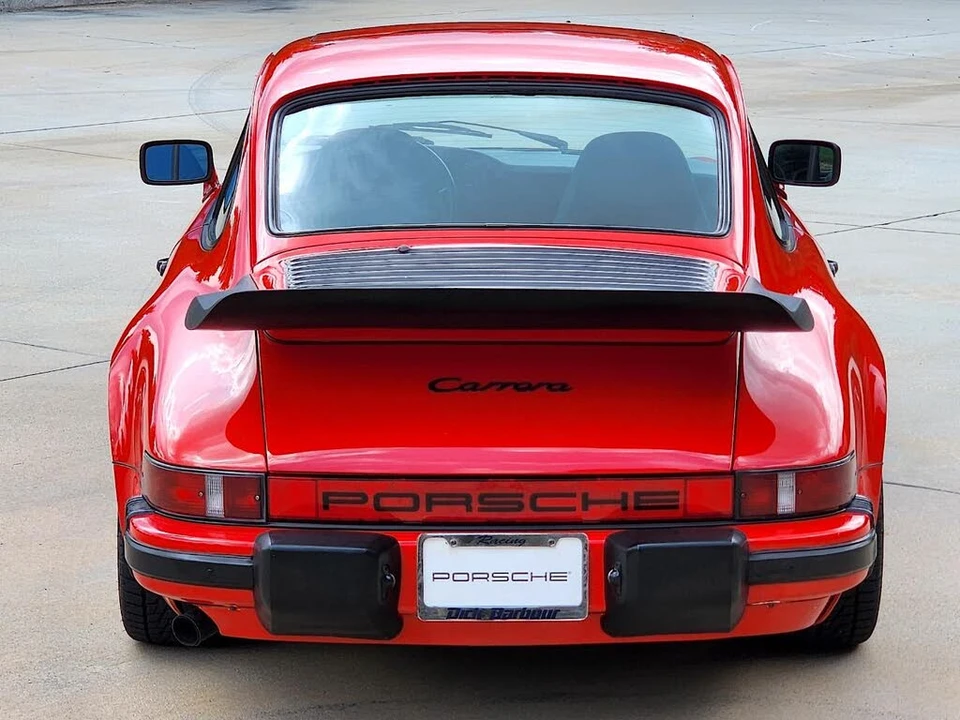 1984 Porsche 911 Carrera 3.2 - Image 12 of 31