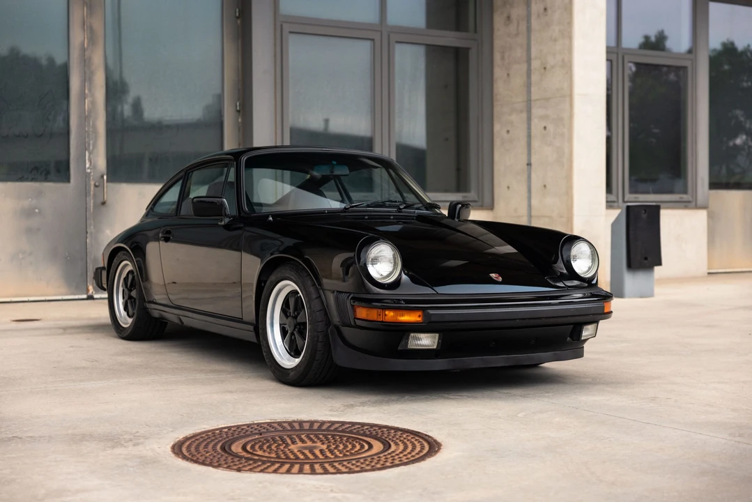 1984 Porsche 911 Carrera 3.2 - Image 4 of 31