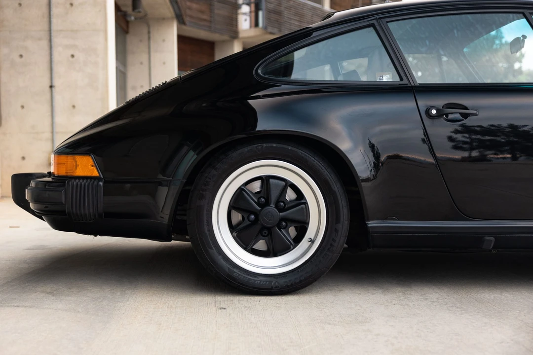 1984 Porsche 911 Carrera 3.2 - Image 22 of 31