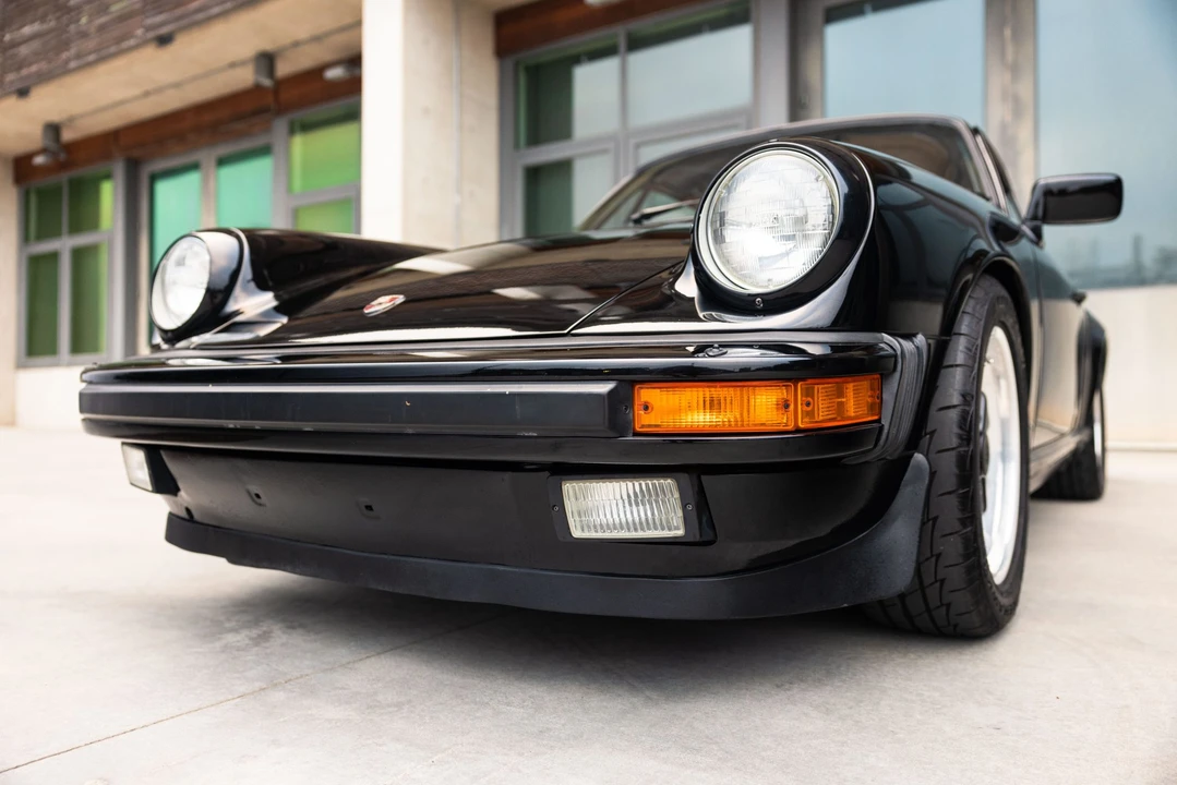 1984 Porsche 911 Carrera 3.2 - Image 17 of 31