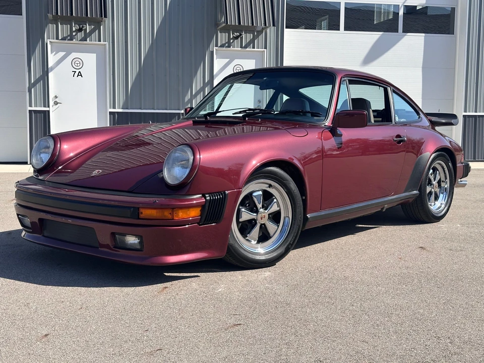 1984 Porsche 911 Carrera 3.2 - Image 5 of 31