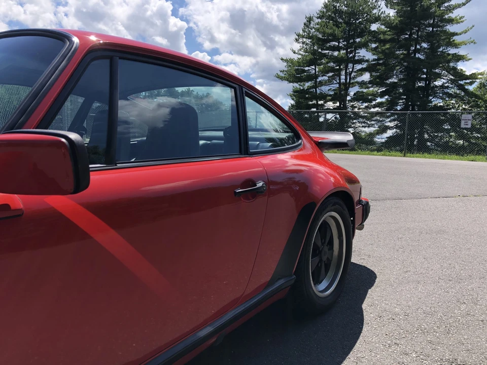 1984 Porsche 911 Carrera 3.2 - Image 24 of 31