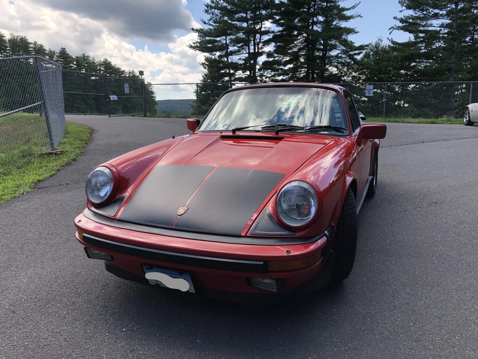 1984 Porsche 911 Carrera 3.2 - Image 4 of 31