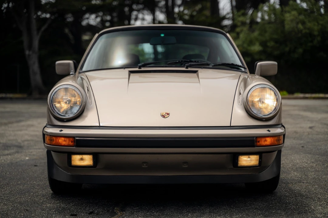 1984 Porsche 911 Carrera 3.2 - Image 6 of 31