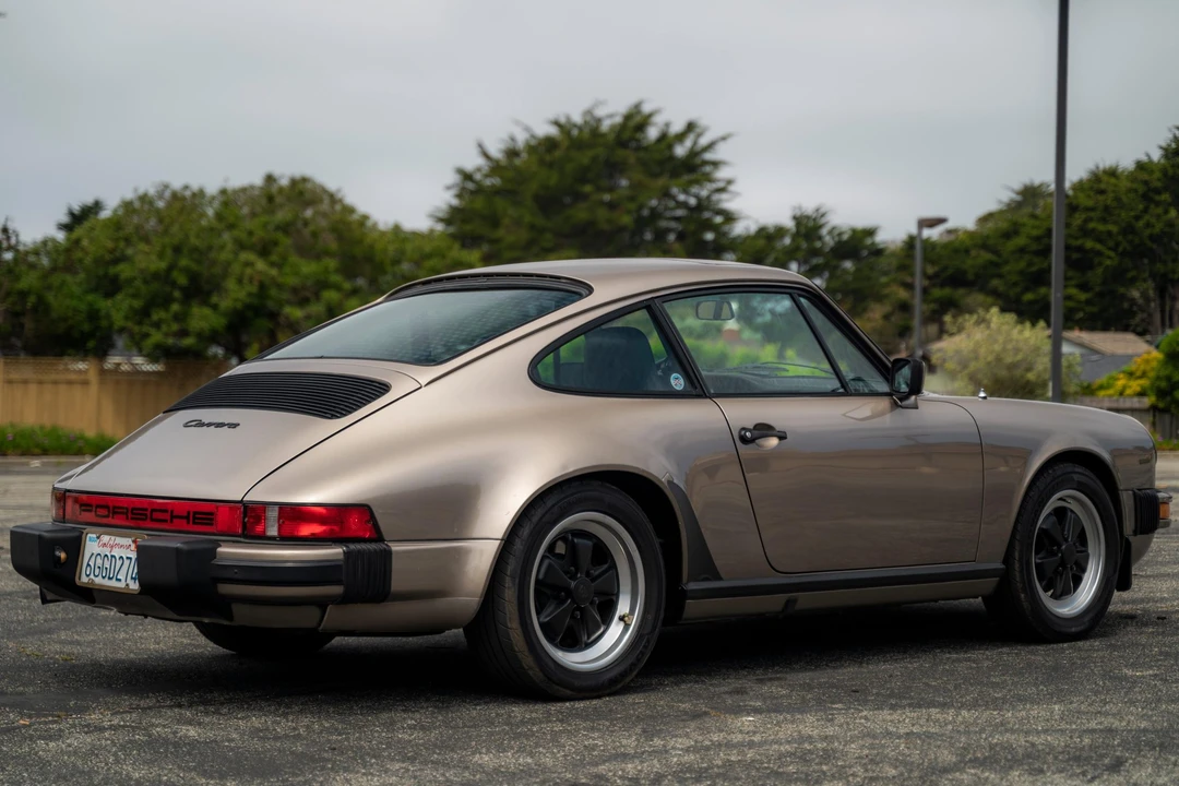 1984 Porsche 911 Carrera 3.2 - Image 11 of 31