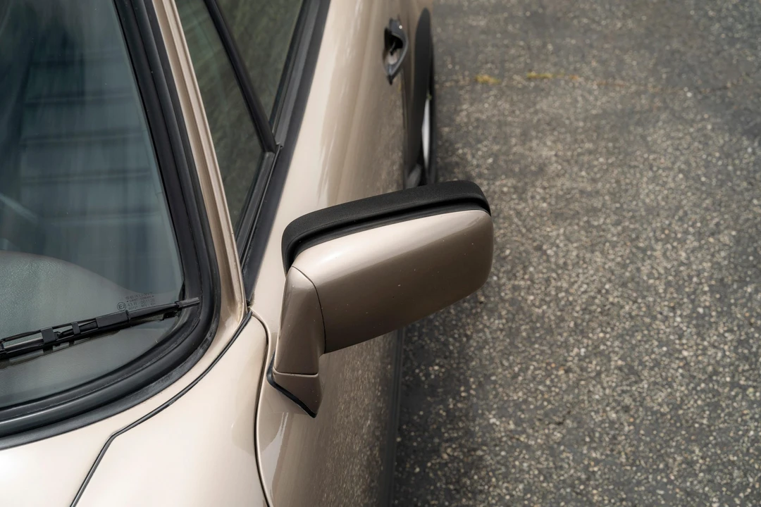 1984 Porsche 911 Carrera 3.2 - Image 27 of 31