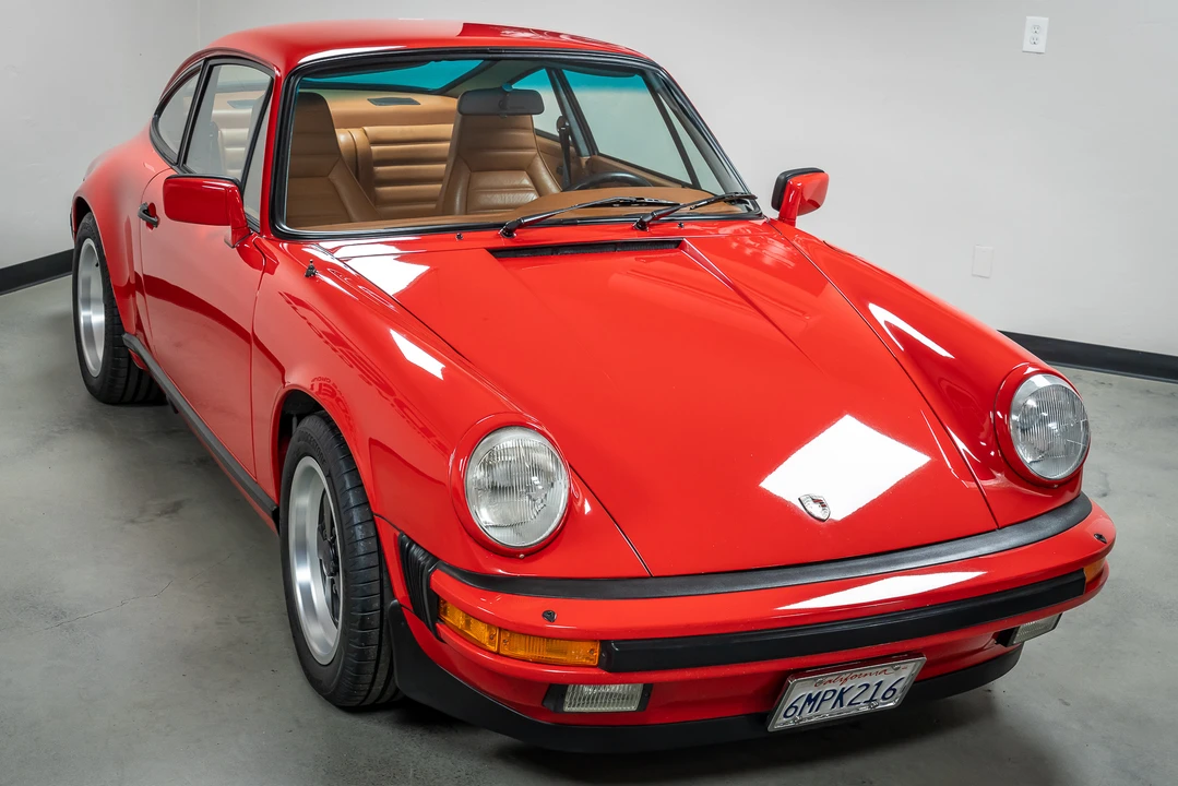 1984 Porsche 911 Carrera 3.2 - Image 14 of 31