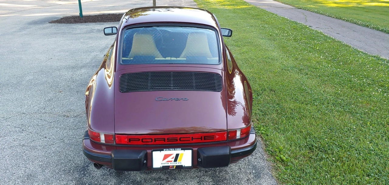 1984 Porsche 911 Carrera 3.2 - Image 9 of 31