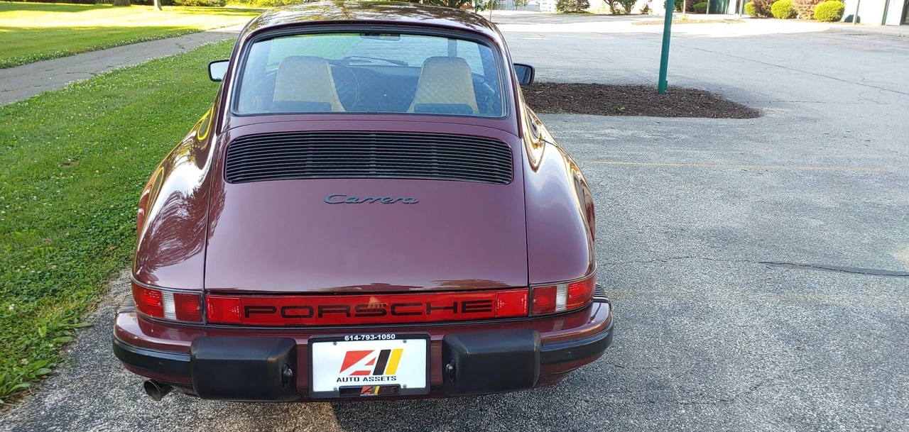 1984 Porsche 911 Carrera 3.2 - Image 11 of 31