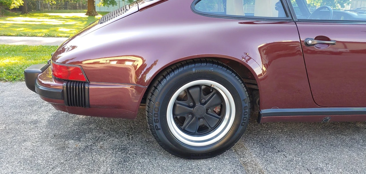 1984 Porsche 911 Carrera 3.2 - Image 25 of 31