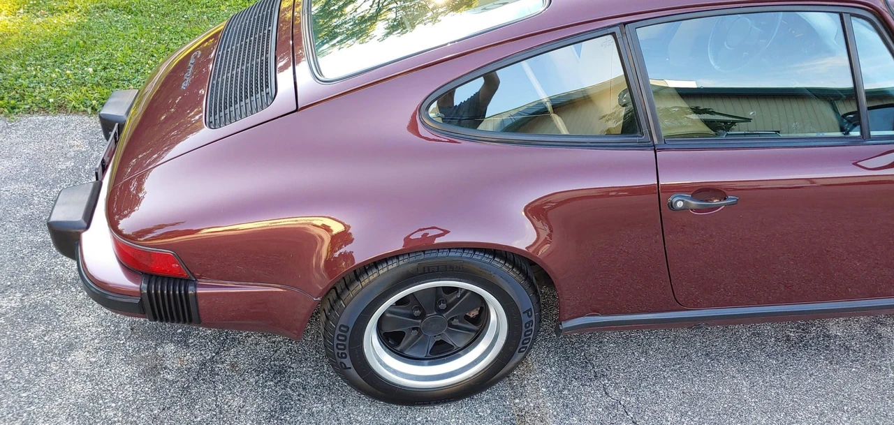 1984 Porsche 911 Carrera 3.2 - Image 27 of 31
