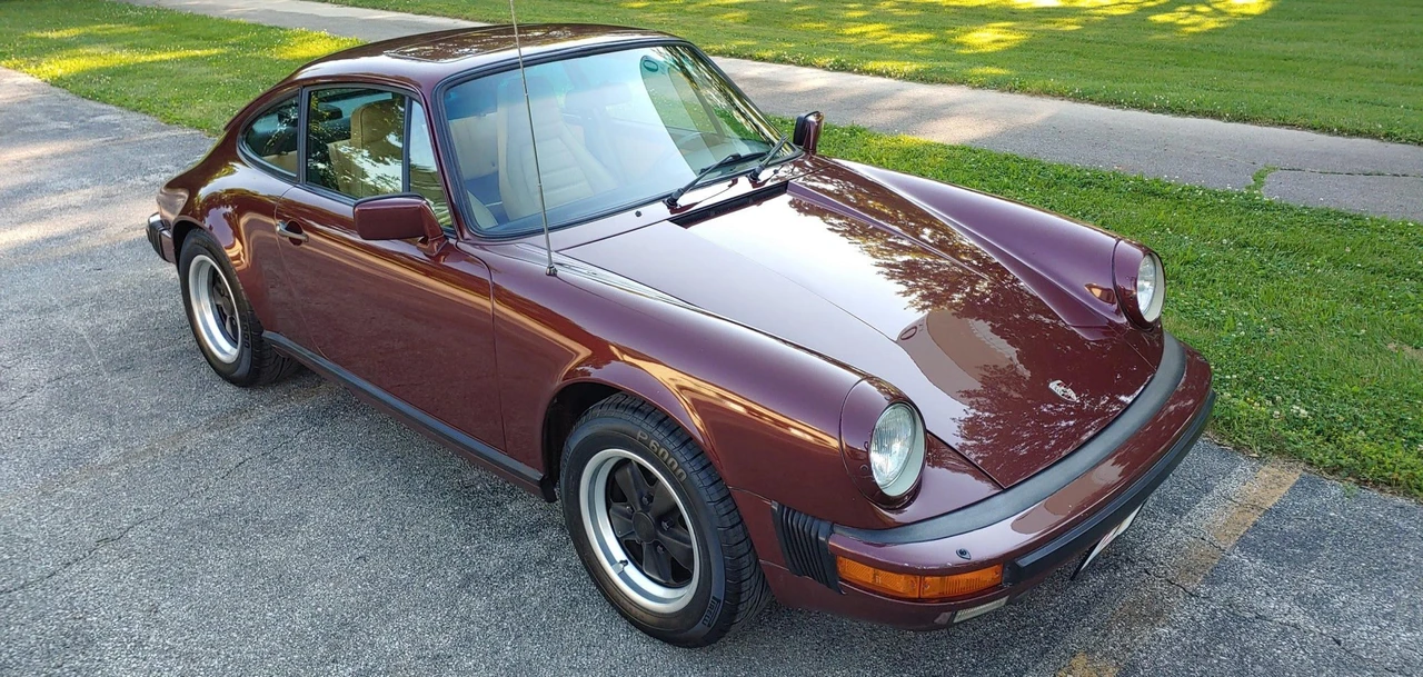 1984 Porsche 911 Carrera 3.2 - Image 16 of 31