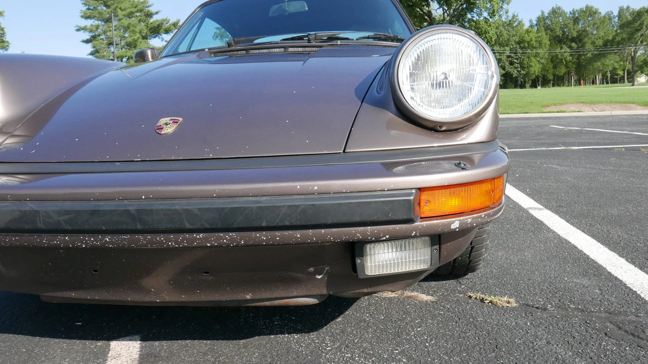 1984 Porsche 911 Carrera 3.2 - Image 15 of 31