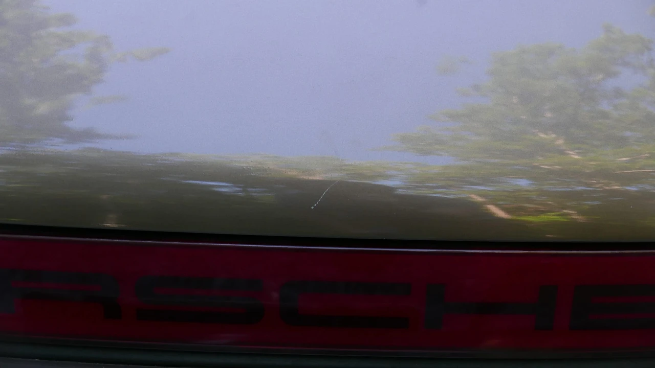 1984 Porsche 911 Carrera 3.2 - Image 28 of 31