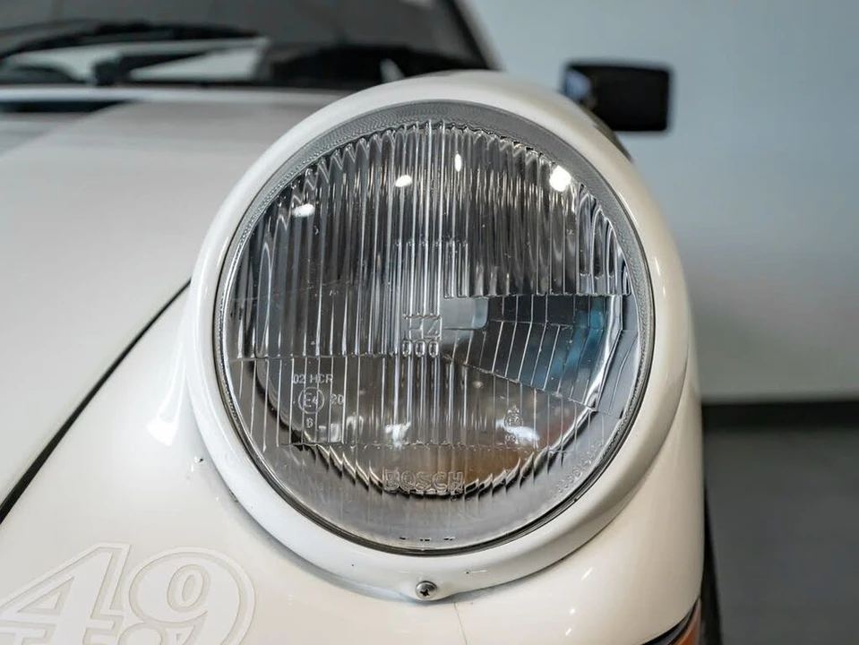 1984 Porsche 911 Carrera 3.2 - Image 27 of 31