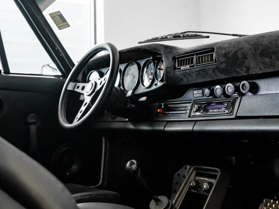 1984 Porsche 911 Carrera 3.2 - Image 26 of 31