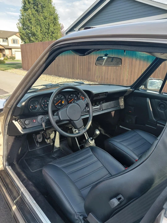 1984 Porsche 911 Carrera 3.2 - Image 24 of 31