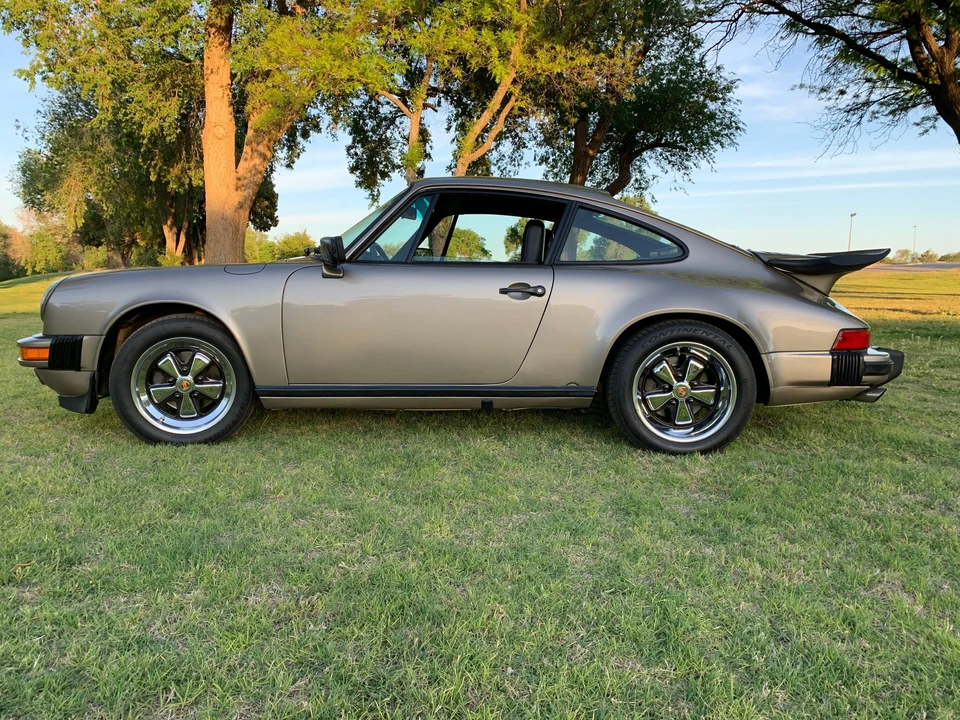 1984 Porsche 911 Carrera 3.2 - Image 6 of 31
