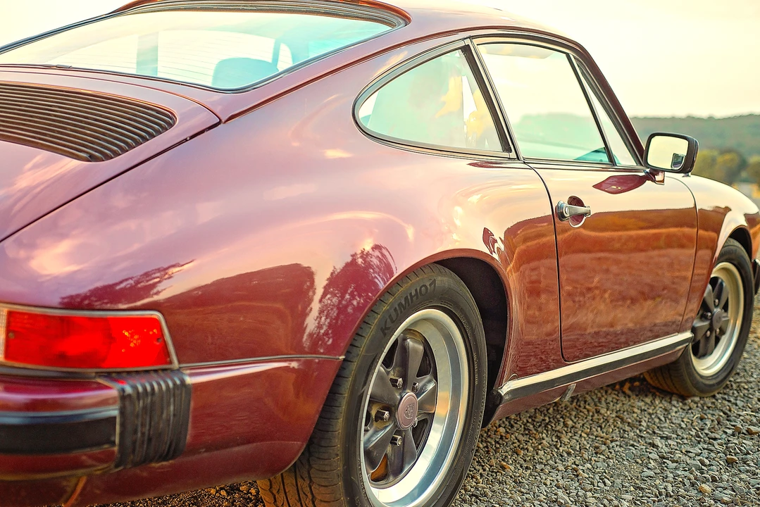 1984 Porsche 911 Carrera 3.2 - Image 22 of 31