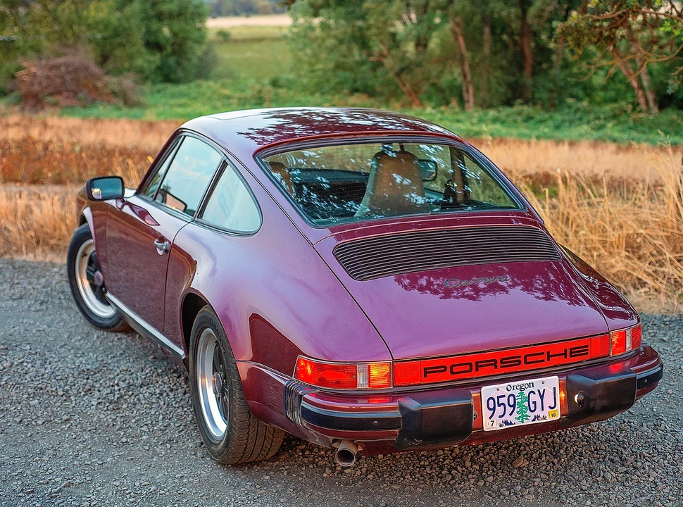 1984 Porsche 911 Carrera 3.2 - Image 7 of 31