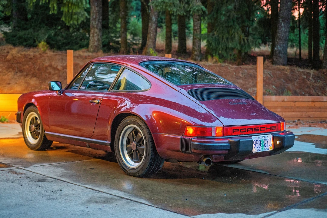 1984 Porsche 911 Carrera 3.2 - Image 6 of 31