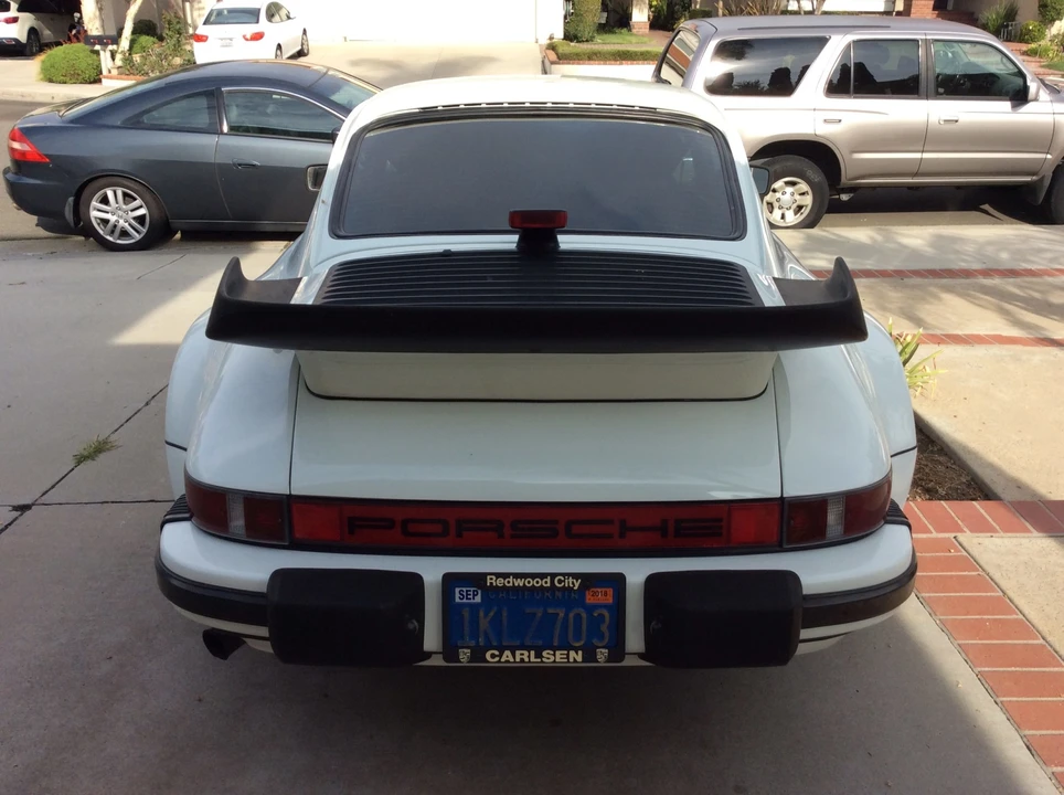 1984 Porsche 911 Carrera 3.2 - Image 6 of 31