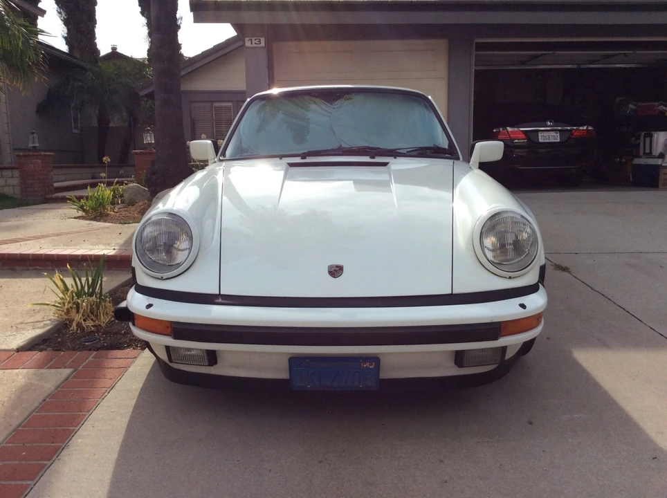 1984 Porsche 911 Carrera 3.2 - Image 11 of 31