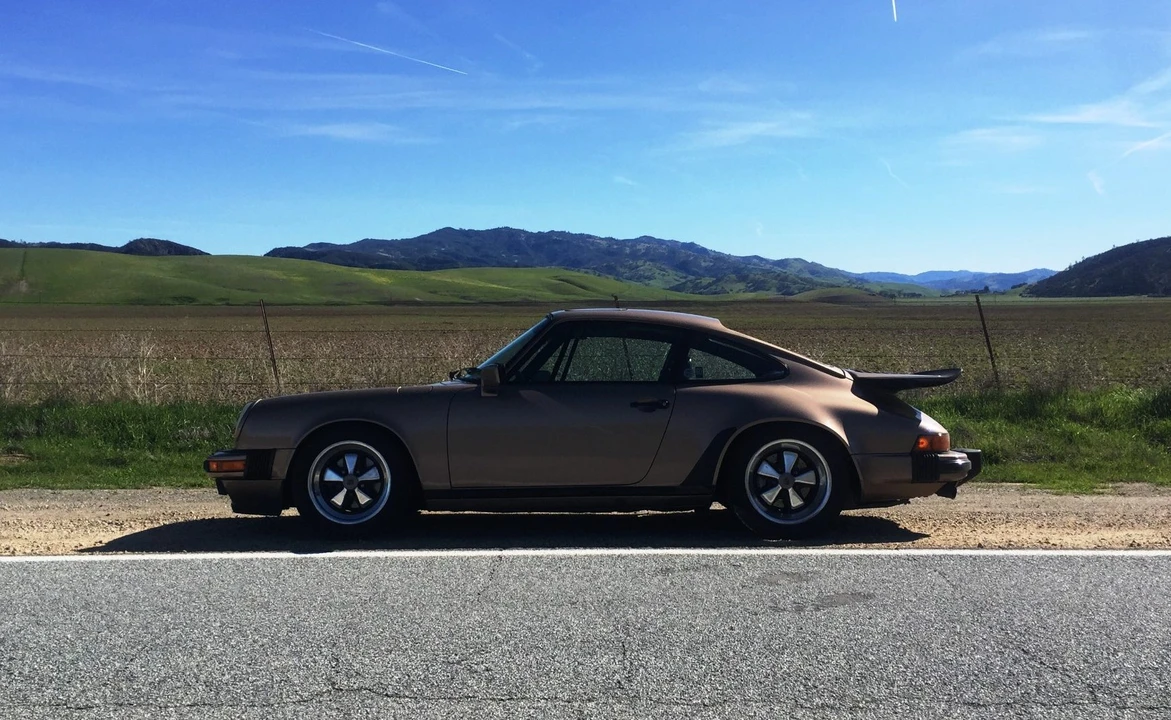 1984 Porsche 911 Carrera 3.2 - Image 3 of 31