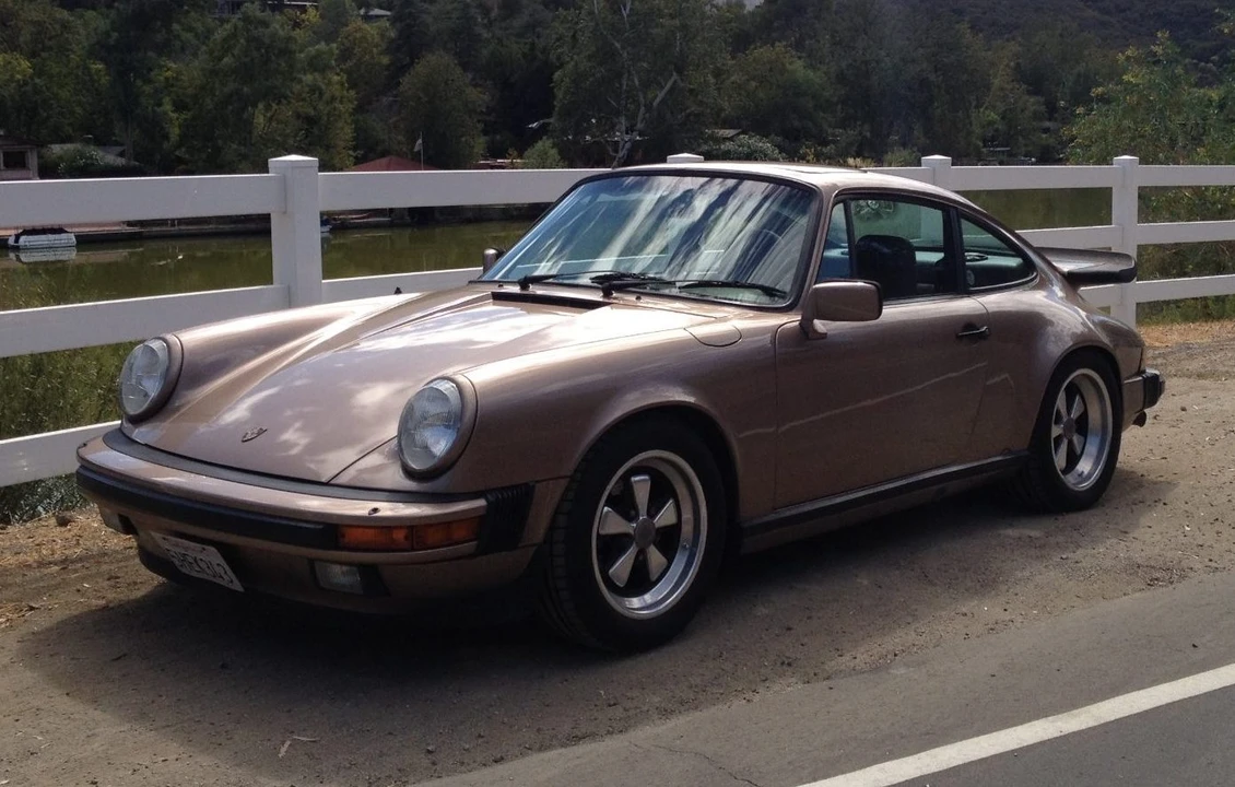 1984 Porsche 911 Carrera 3.2 - Image 2 of 31