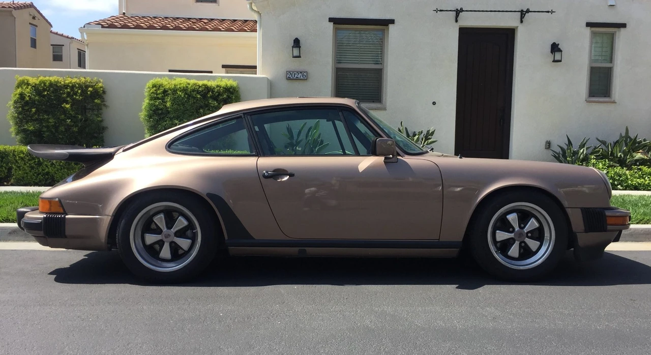 1984 Porsche 911 Carrera 3.2 - Image 13 of 31