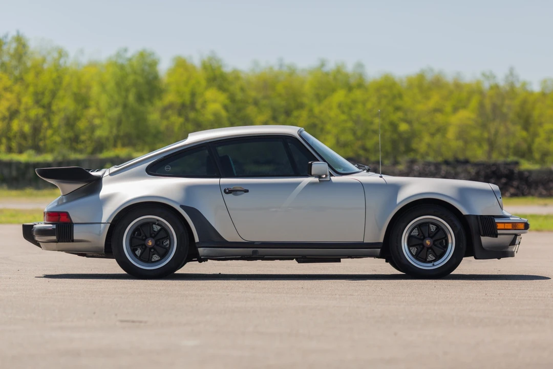 1984 Porsche 911 Carrera 3.2 - Image 3 of 31