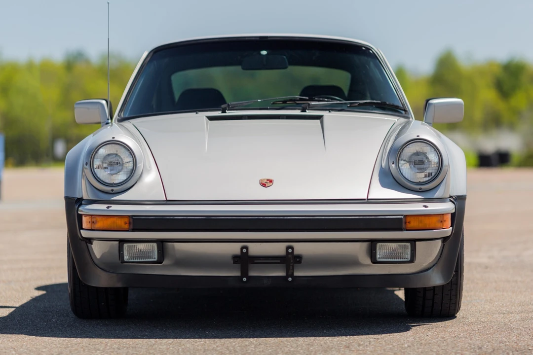 1984 Porsche 911 Carrera 3.2 - Image 5 of 31