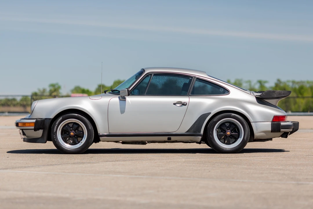 1984 Porsche 911 Carrera 3.2 - Image 7 of 31