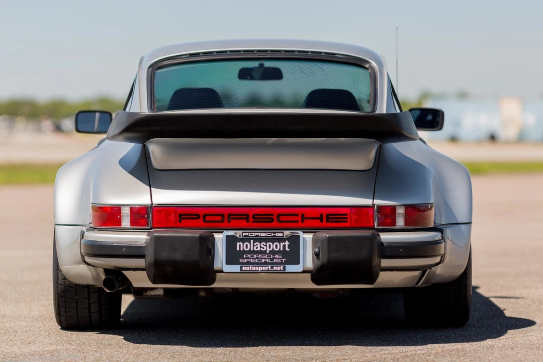 1984 Porsche 911 Carrera 3.2 - Image 10 of 31