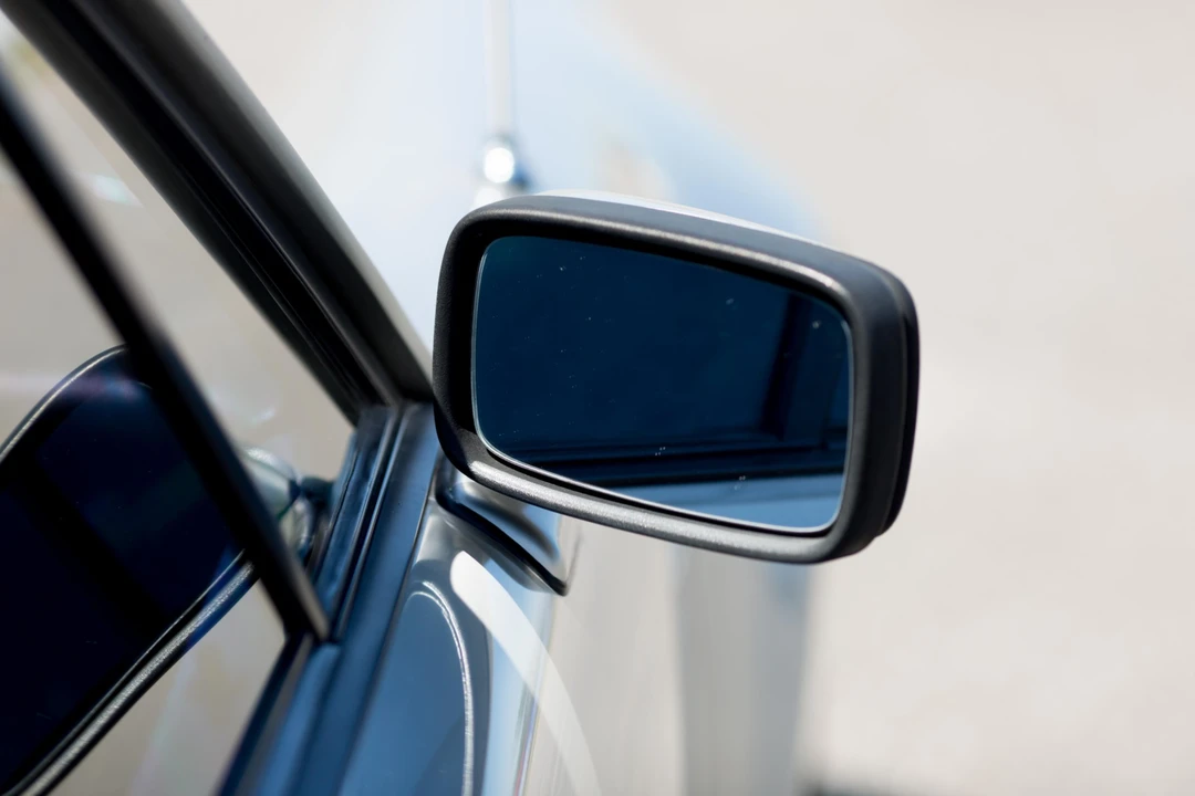 1984 Porsche 911 Carrera 3.2 - Image 30 of 31
