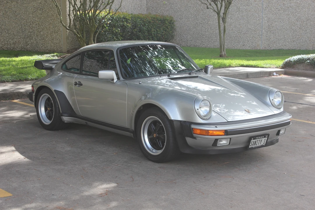 1984 Porsche 911 Carrera 3.2 - Image 8 of 31
