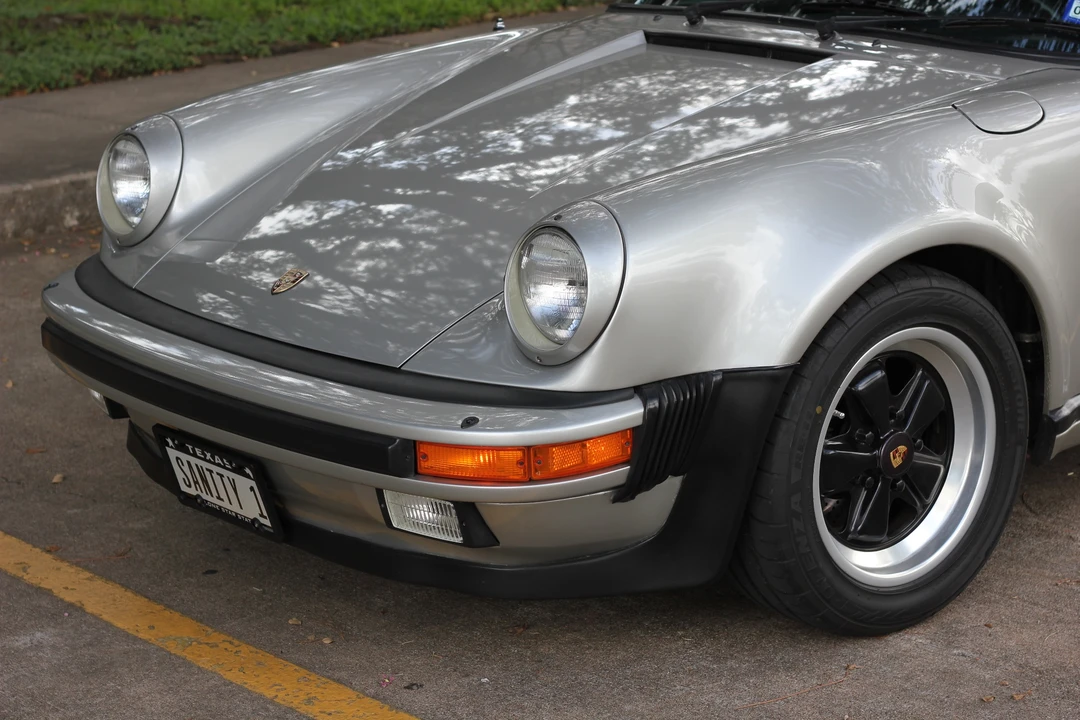 1984 Porsche 911 Carrera 3.2 - Image 19 of 31
