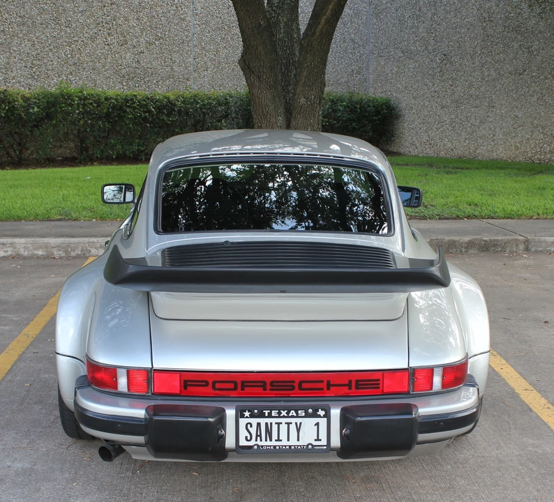 1984 Porsche 911 Carrera 3.2 - Image 10 of 31