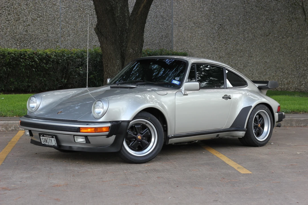 1984 Porsche 911 Carrera 3.2 - Image 4 of 31