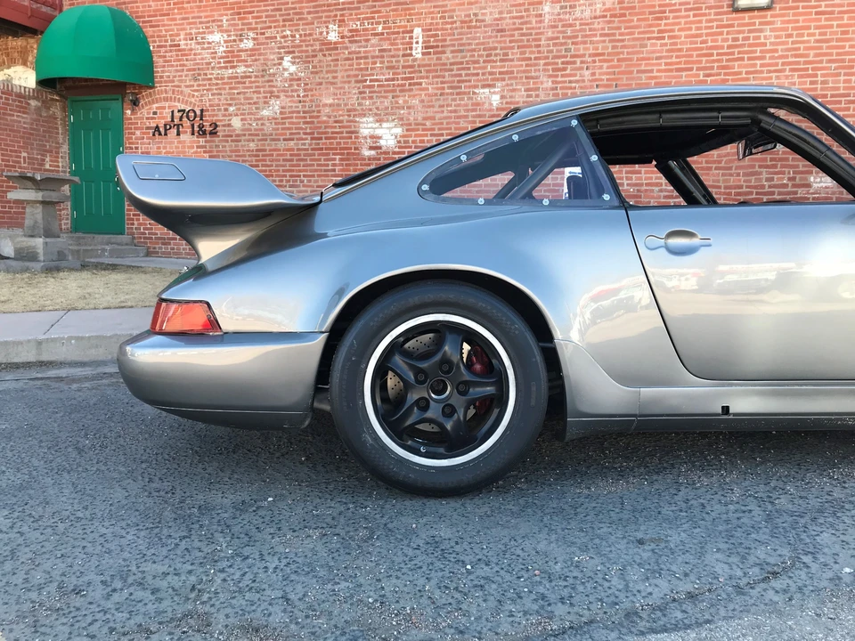 1984 Porsche 911 Carrera 3.2 - Image 12 of 31