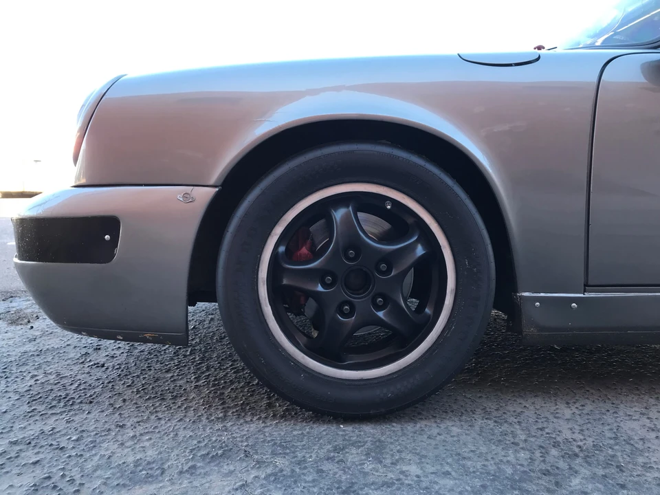 1984 Porsche 911 Carrera 3.2 - Image 14 of 31