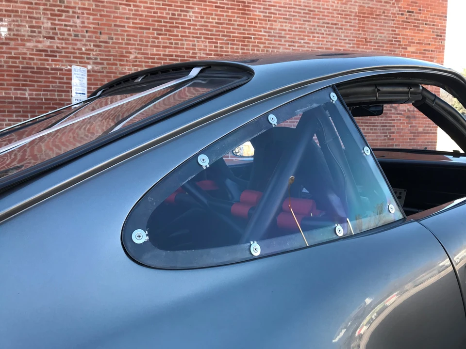 1984 Porsche 911 Carrera 3.2 - Image 18 of 31
